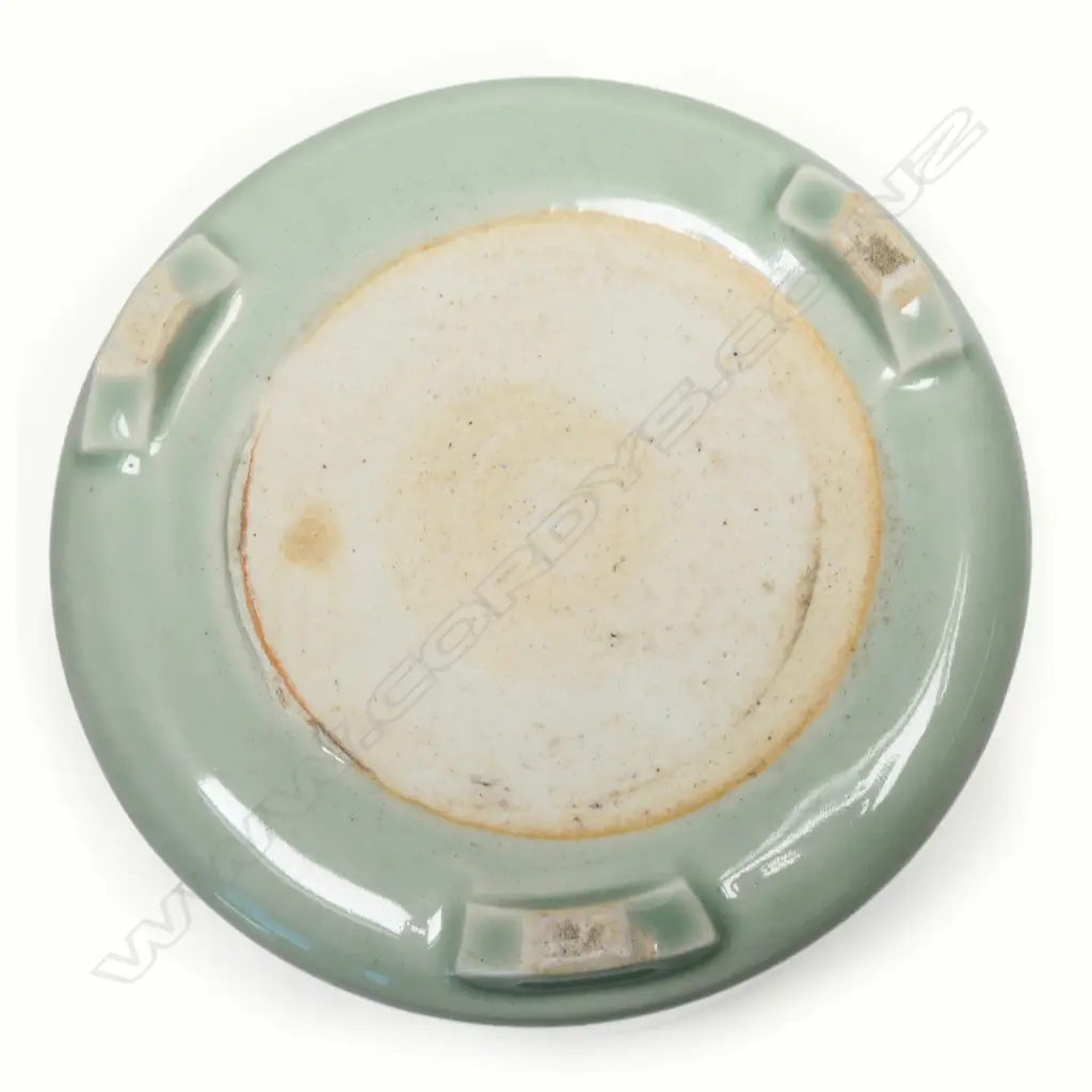 A Chinese celadon incense pot, Image 1++