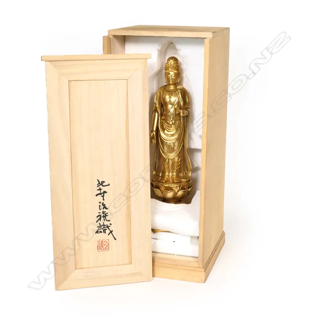 A quality 20thC Japanese gilded bronze standing buddha, Image 1++