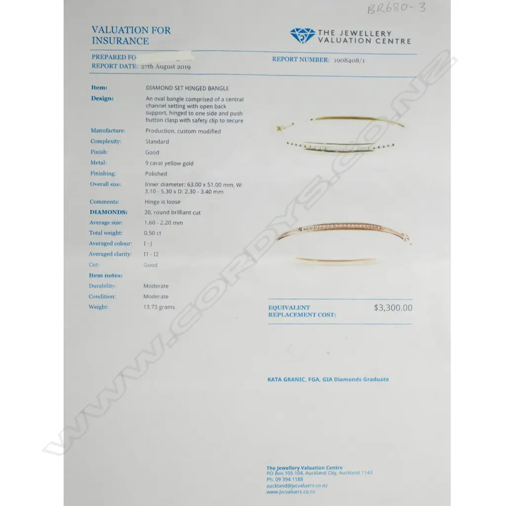 A 9ct gold and diamond hinged bangle, Image 1++