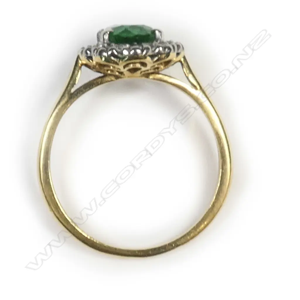 An 18ct tourmaline and diamond cluster ring, Image 1++