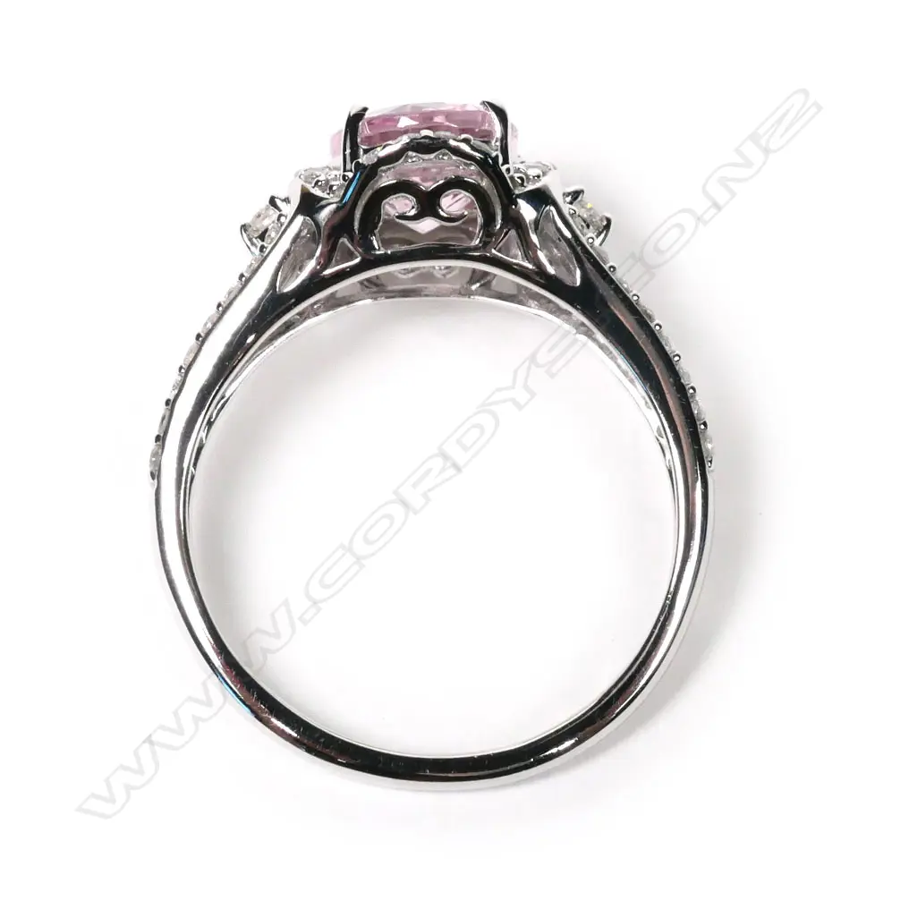 A 14ct white gold morganite and diamond halo ring, Image 1++