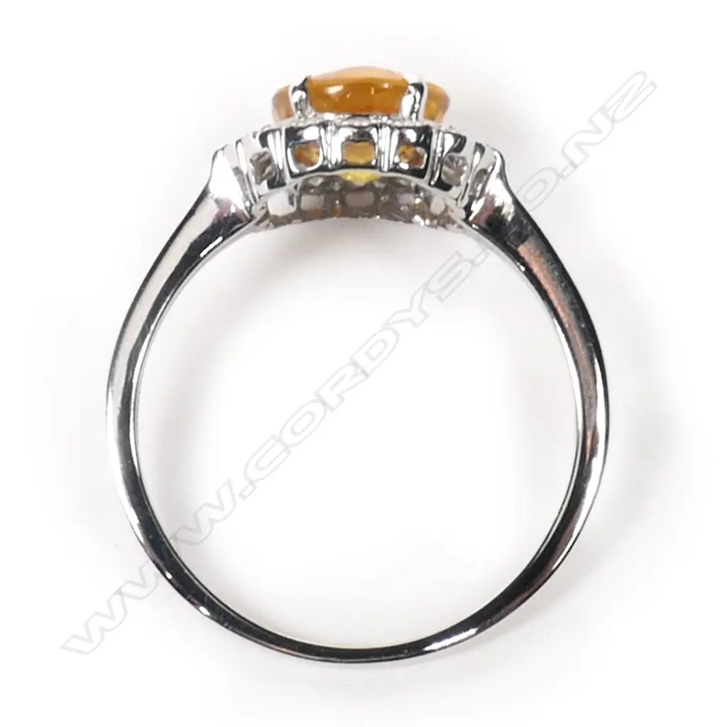 A 14ct white gold yellow sapphire and diamond antique style ring, Image 1++
