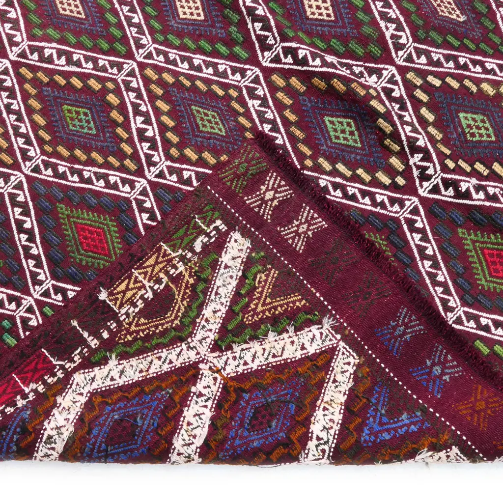 A Turkish Sumak hand woven rug, Image 1++
