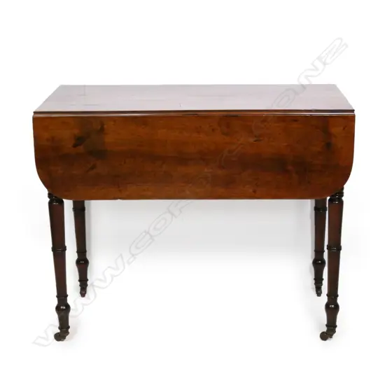 A Georgian mahogany Pembroke table,