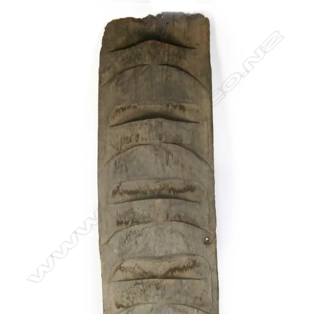 An uncommon old tribal Pacific/Melanesian hardwood slab step ladder, Image 1++
