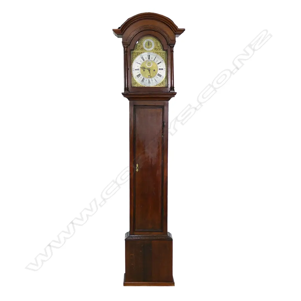 A Georgian oak cased long case clock, Image 1++