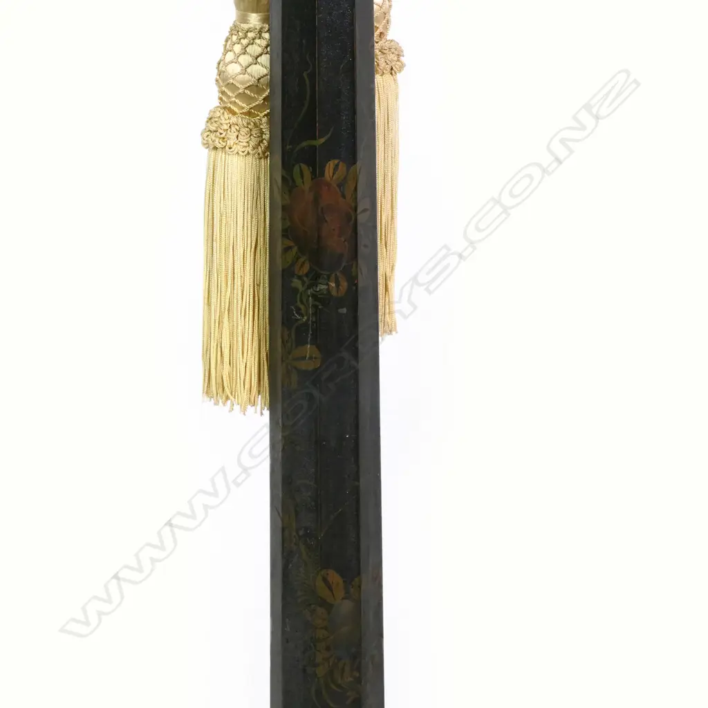 A 1920s chinoiserie standard lamp, Image 1++
