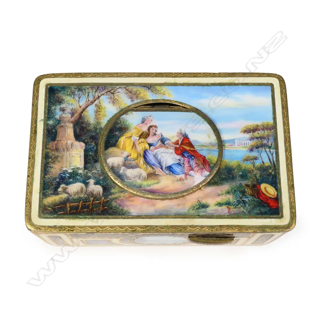 A rare German gilt-metal and enamelled singing-bird box attributed to Karl Griesbaum, Image 1++