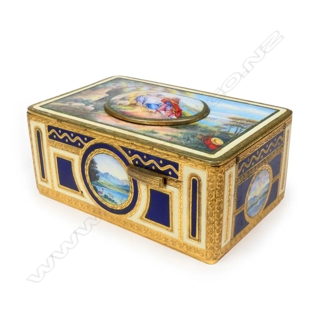 A rare German gilt-metal and enamelled singing-bird box attributed to Karl Griesbaum, Image 1++