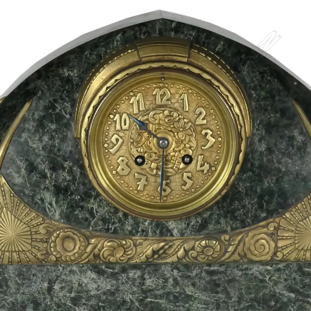 A good French three-piece Art Deco ormolu and marble clock garniture set Image 1++