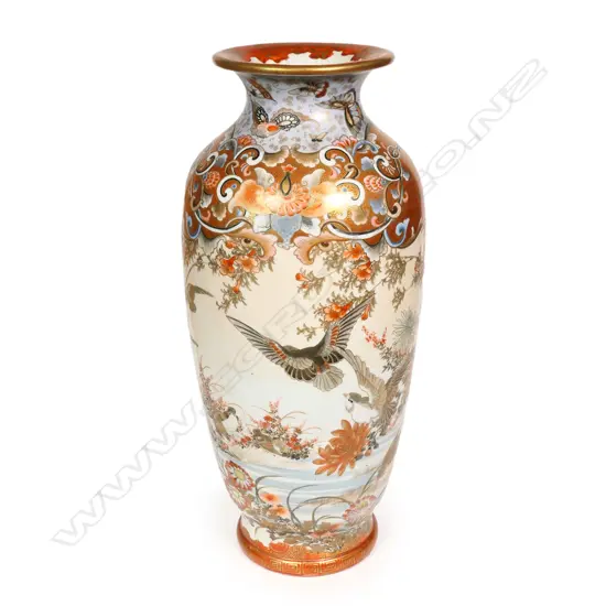 A quality 19thC Japanese Kutani vase,