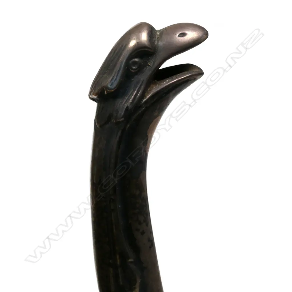 A Victorian silver coffee pot, Image 1++