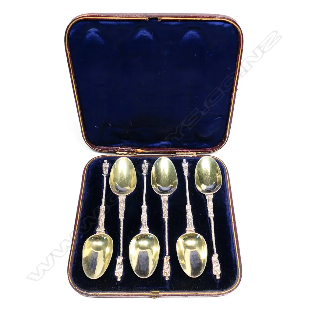 A set of six large silver apostle spoons, Image 1++