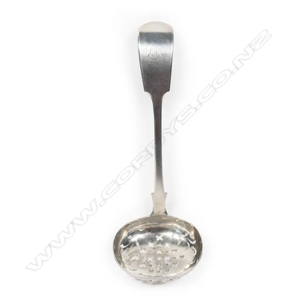 A Victorian silver sifter spoon, Image 1++