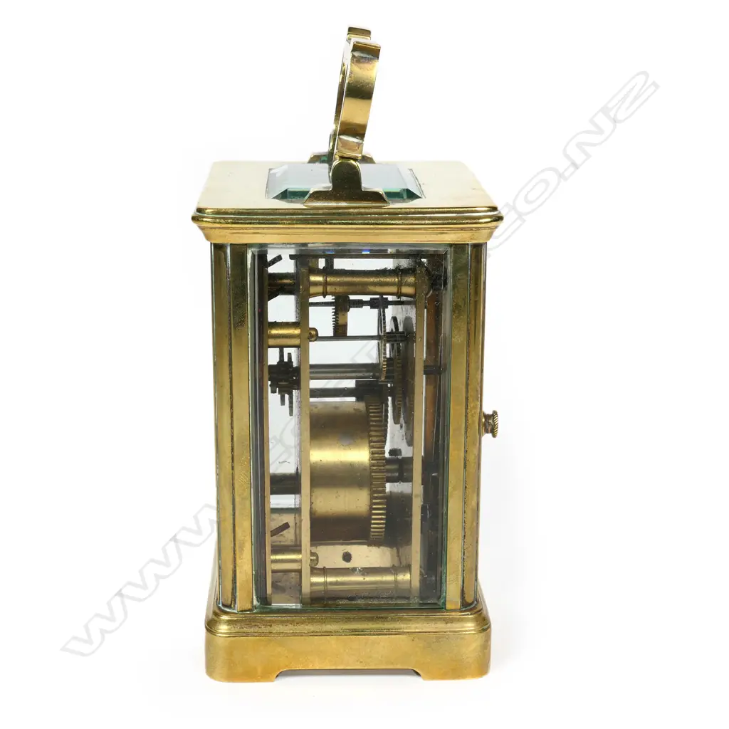 A 19thC French brass cased carriage clock, Image 1++