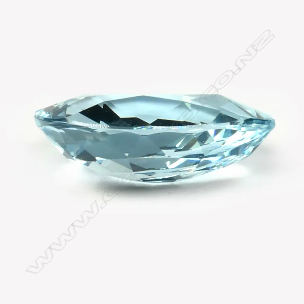 A pear cut loose aquamarine, Image 1++