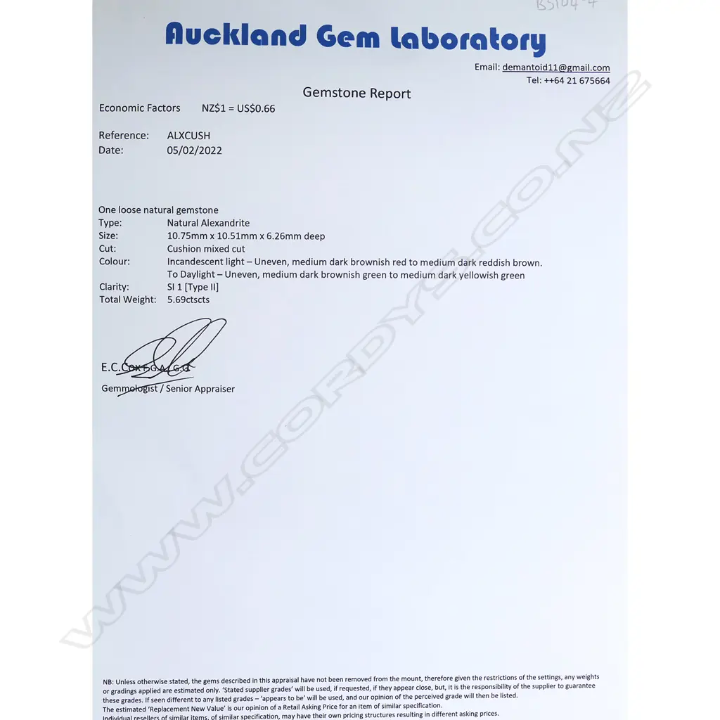 A loose Alexandrite gemstone, Image 1++