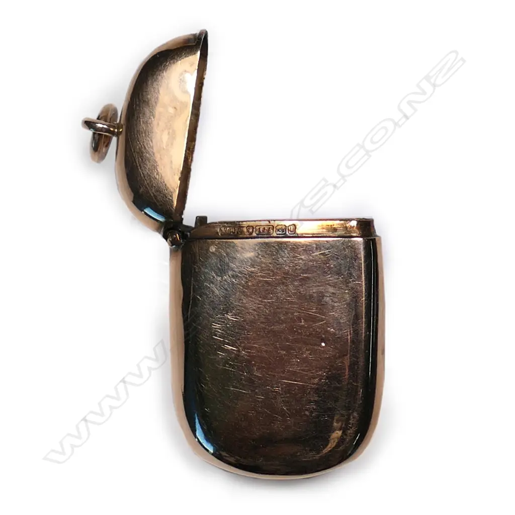 A late Victorian 9ct rose gold vesta case, Image 1++