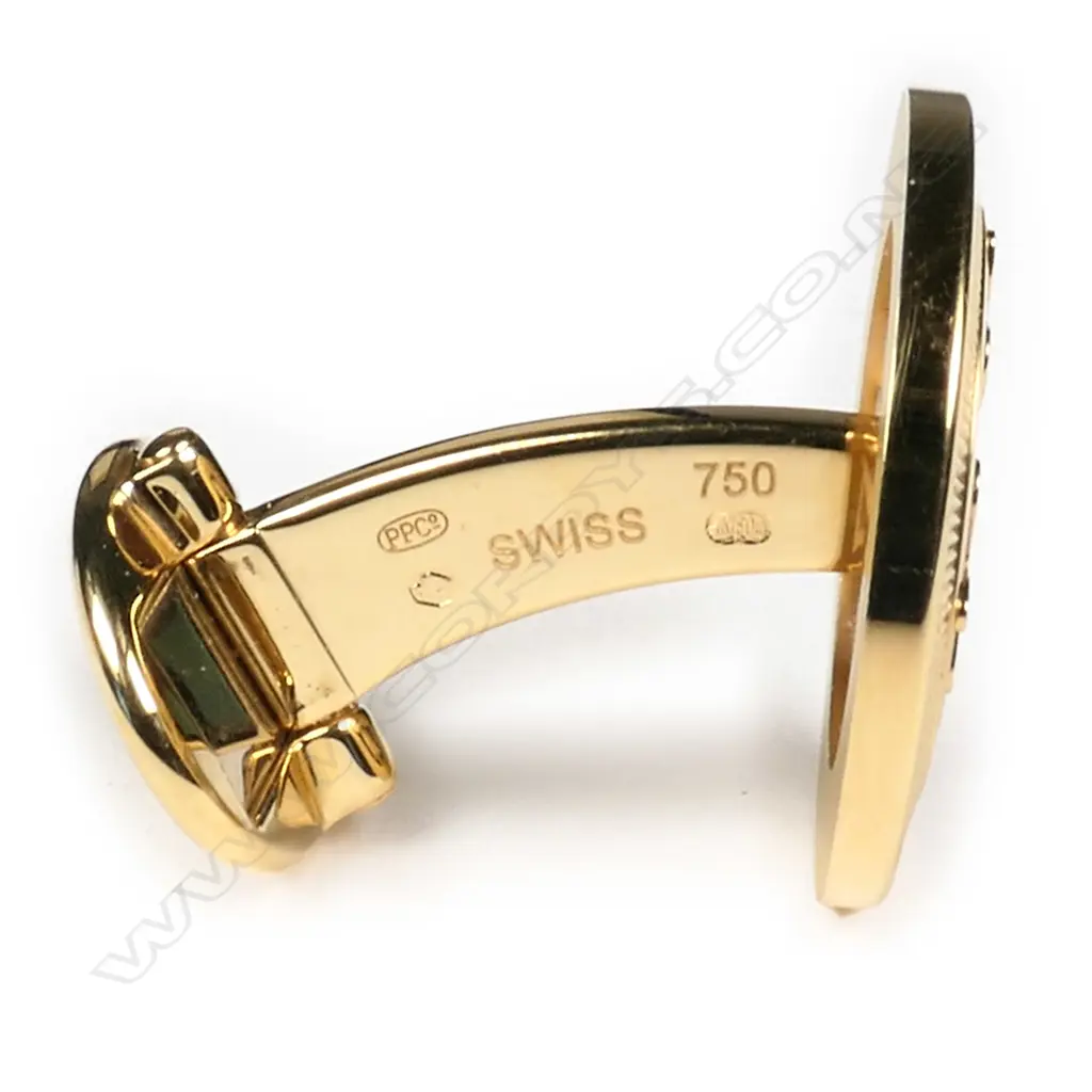 A pair of Patek Philippe 18ct yellow gold cufflinks, Image 1++