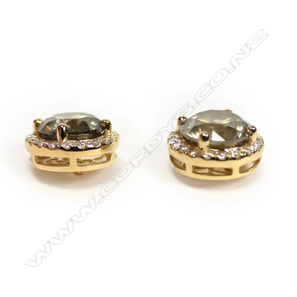An 18ct white gold, champagne and white diamond earrings, Image 1++