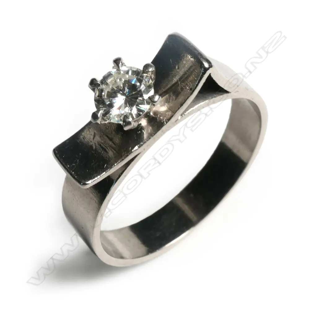 A retro palladium set, diamond solitaire ring, Image 1++