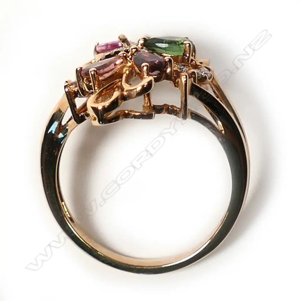 An 18ct rose gold, tourmaline and diamond ring, Image 1++