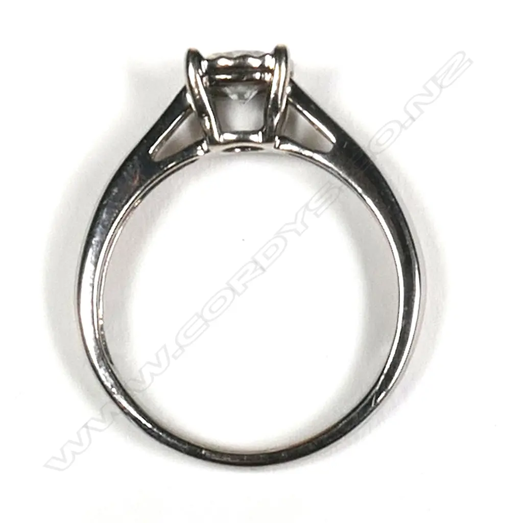 An 18ct white gold and diamond solitaire ring, Image 1++