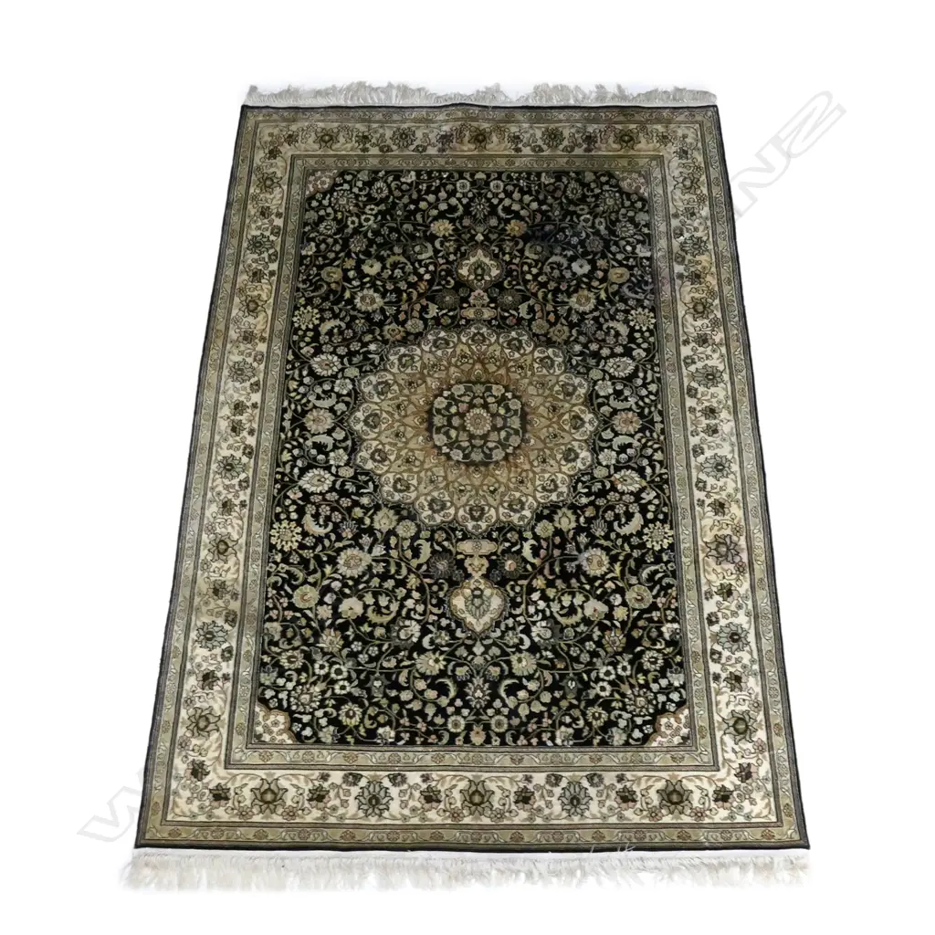A finely hand knotted Qum silk pile carpet, Image 1++