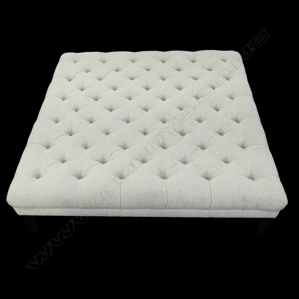 A large modern square ottoman, Image 1++