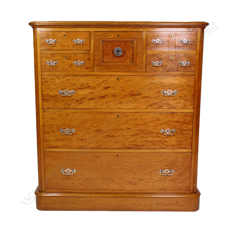 A colonial kauri seven drawer scotch chest, Image 1++