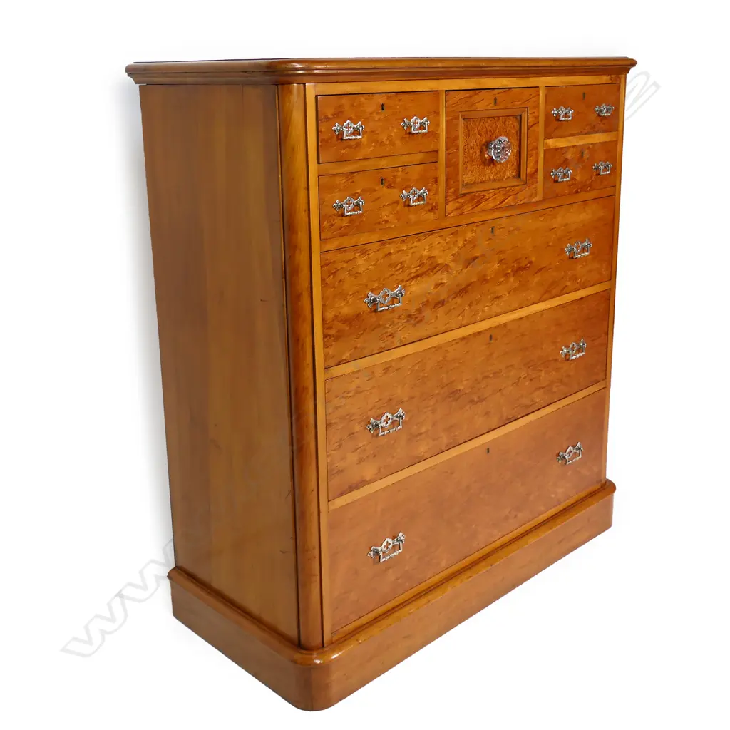 A colonial kauri seven drawer scotch chest, Image 1++