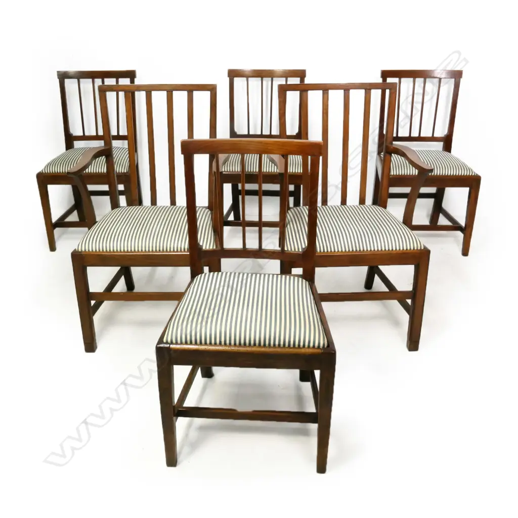A set of six oak Sheraton style dining chairs, Image 1++