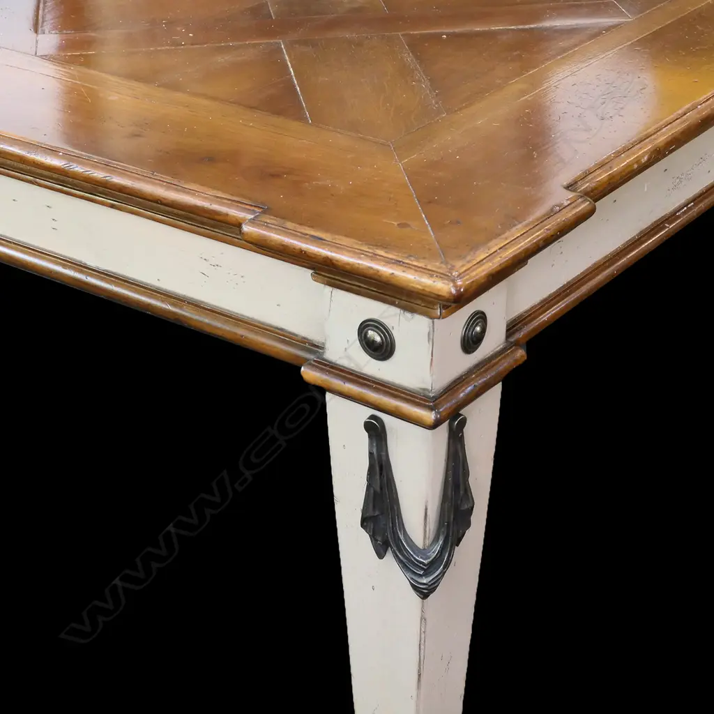 A Cavit & Co. Louis XVI style extension dining table, Image 1++