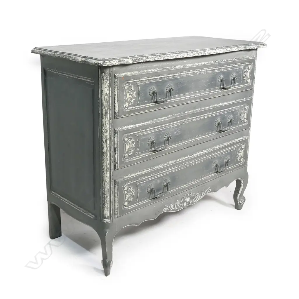 A mid-twentieth century French painted oak commode, Image 1++