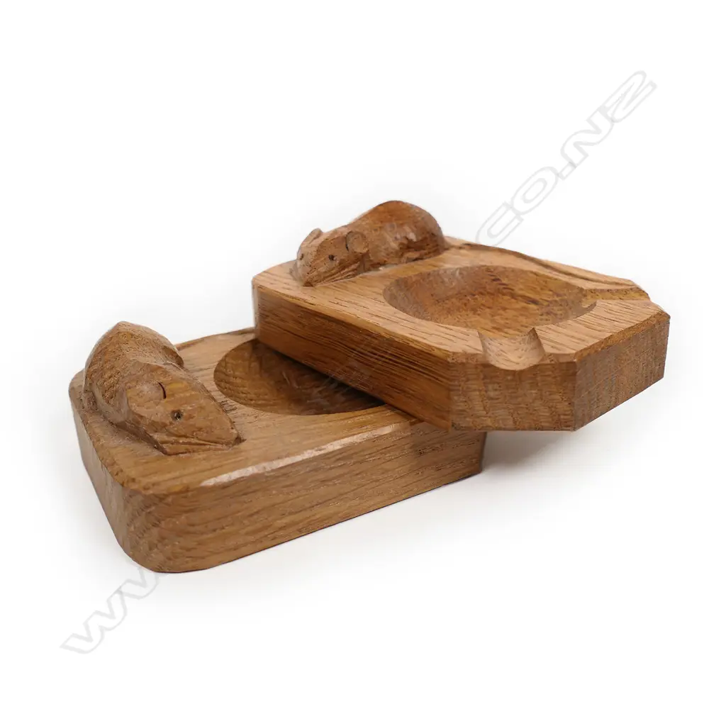 A Robert Thompson 'Mouseman' carved oak ashtray and pin dish , Image 1++