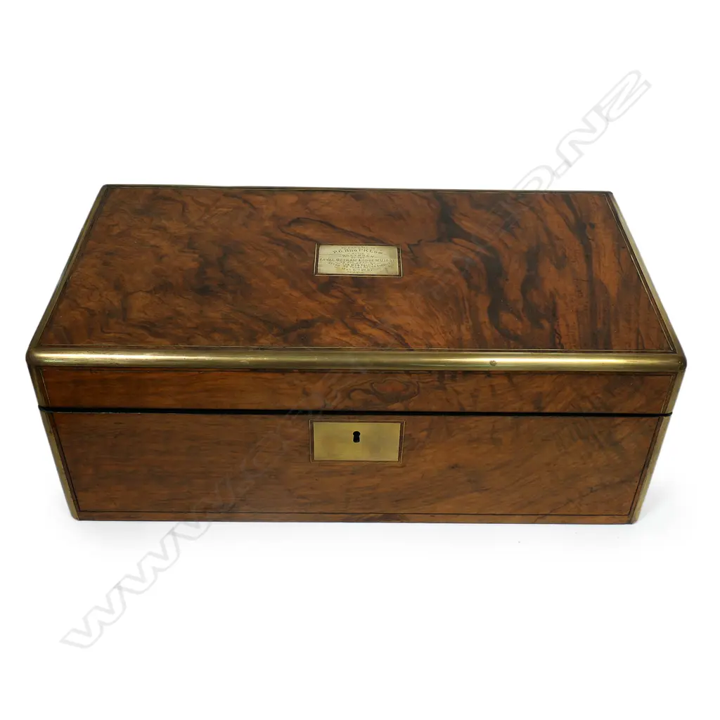 A Victorian walnut writing slope, Image 1++