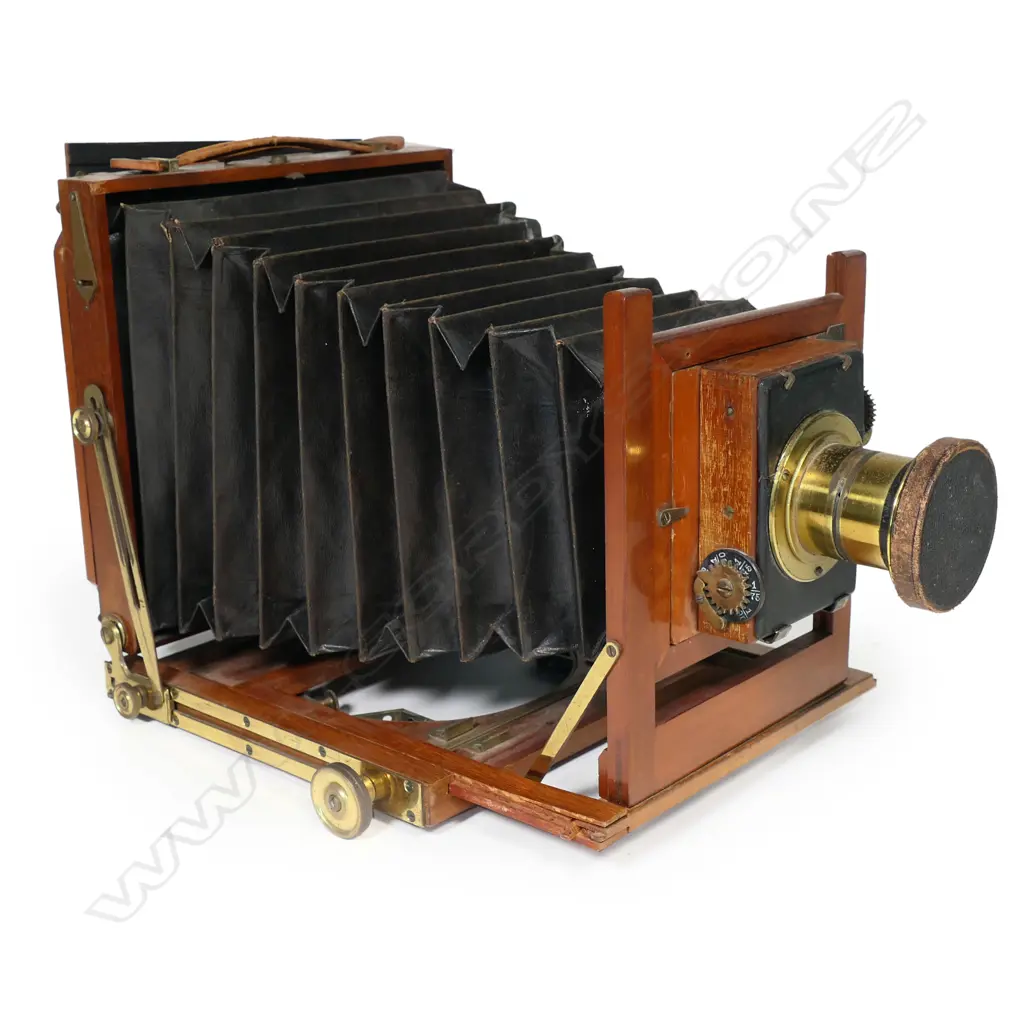An unnamed teak tropical bellows camera Image 1++