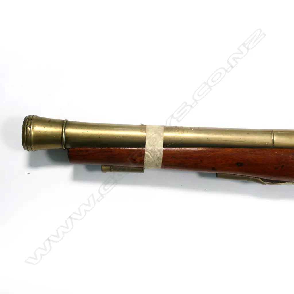A mid-19thC brass barrel blunderbuss by Barnett of London Image 1++