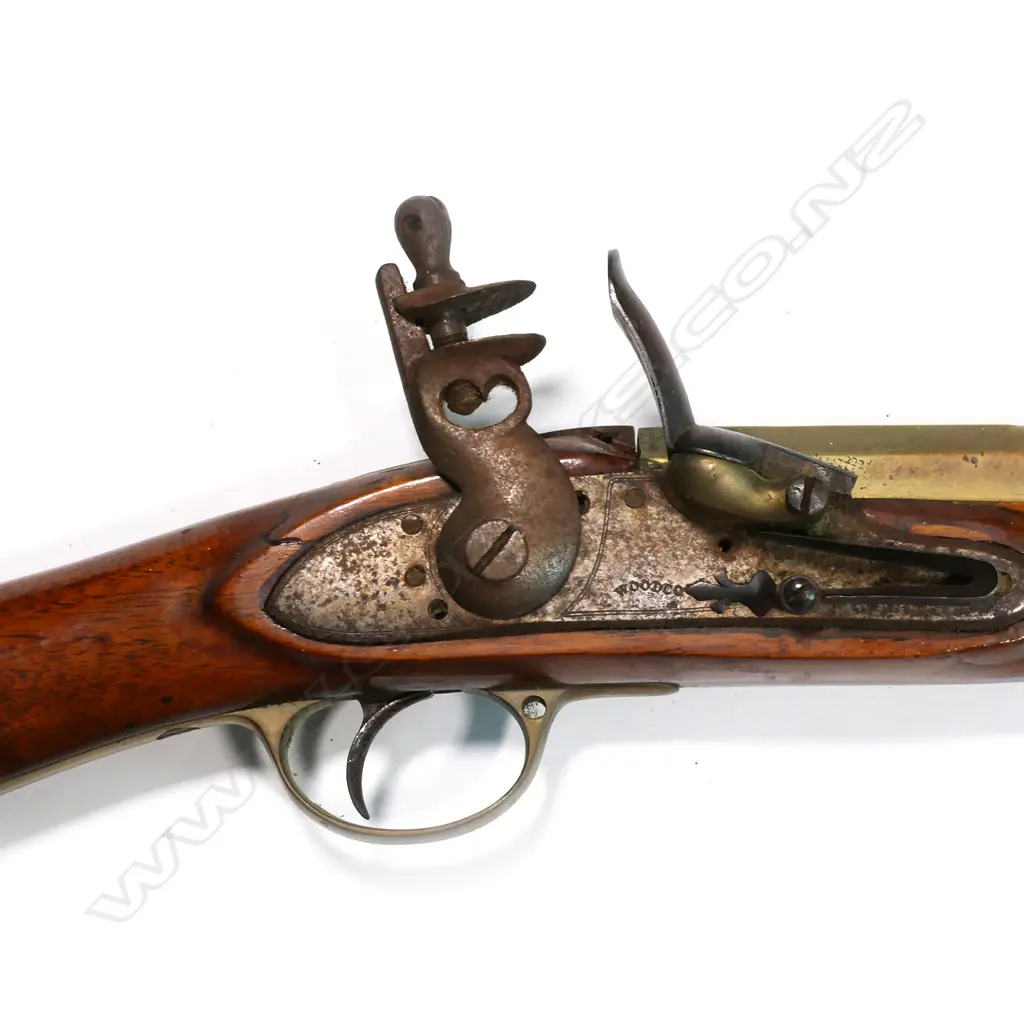 A mid-19thC brass barrel blunderbuss by Barnett of London Image 1++
