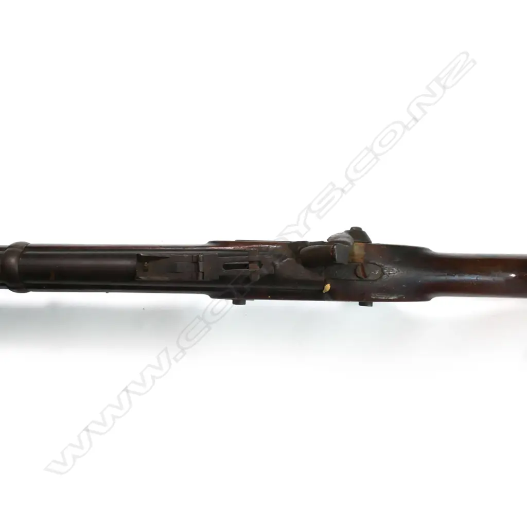 A good Enfield Pattern 1853 percussion musket, muzzle-loading, three barrel bands, .577" calibre Image 1++