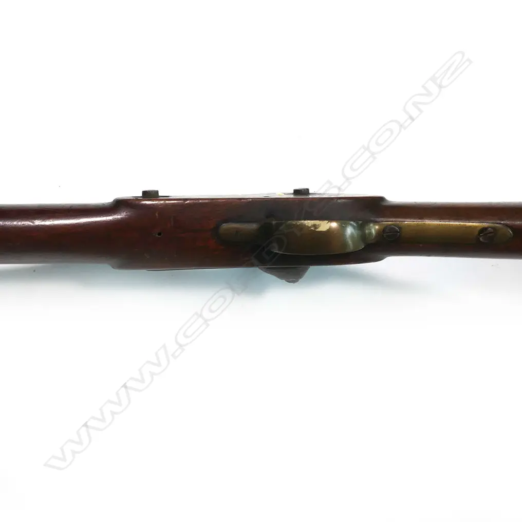 A good Enfield Pattern 1853 percussion musket, muzzle-loading, three barrel bands, .577" calibre Image 1++