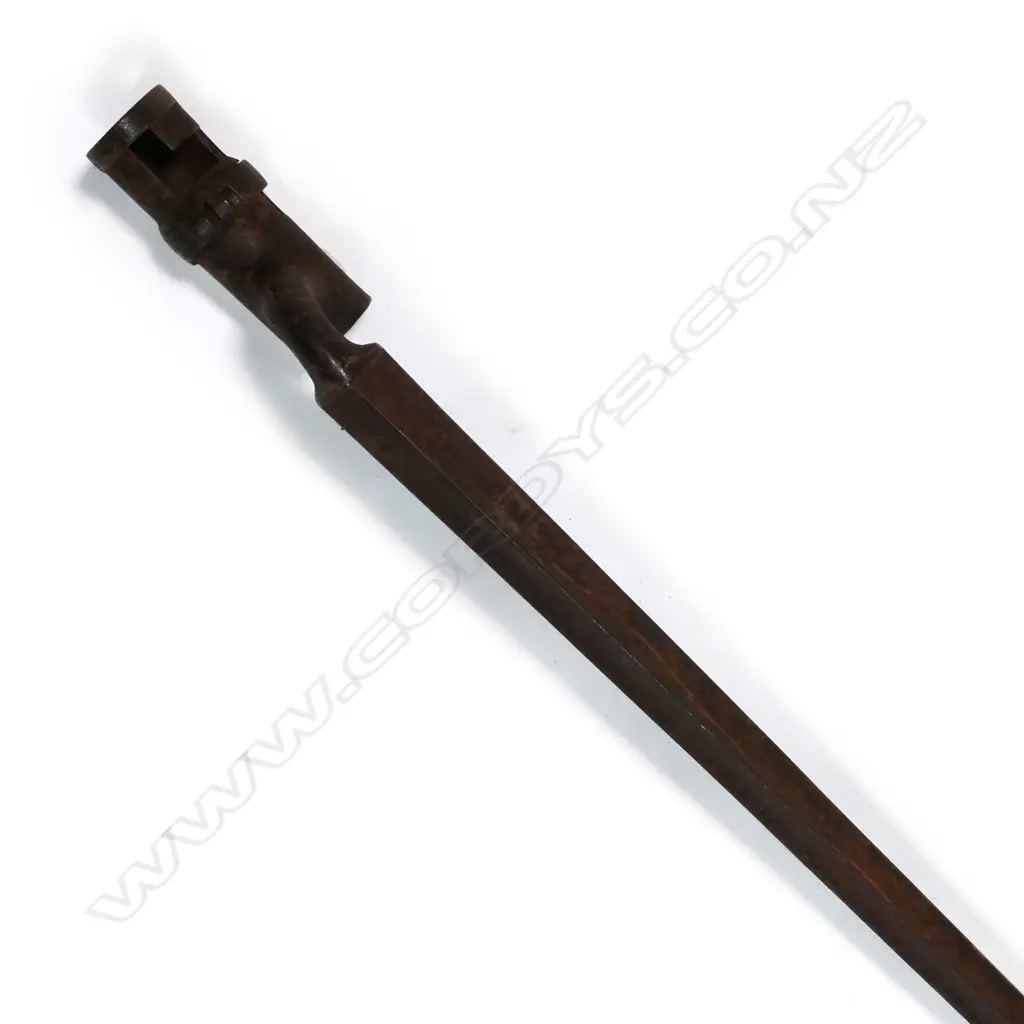A British Pattern 1853 socket bayonet Image 1++