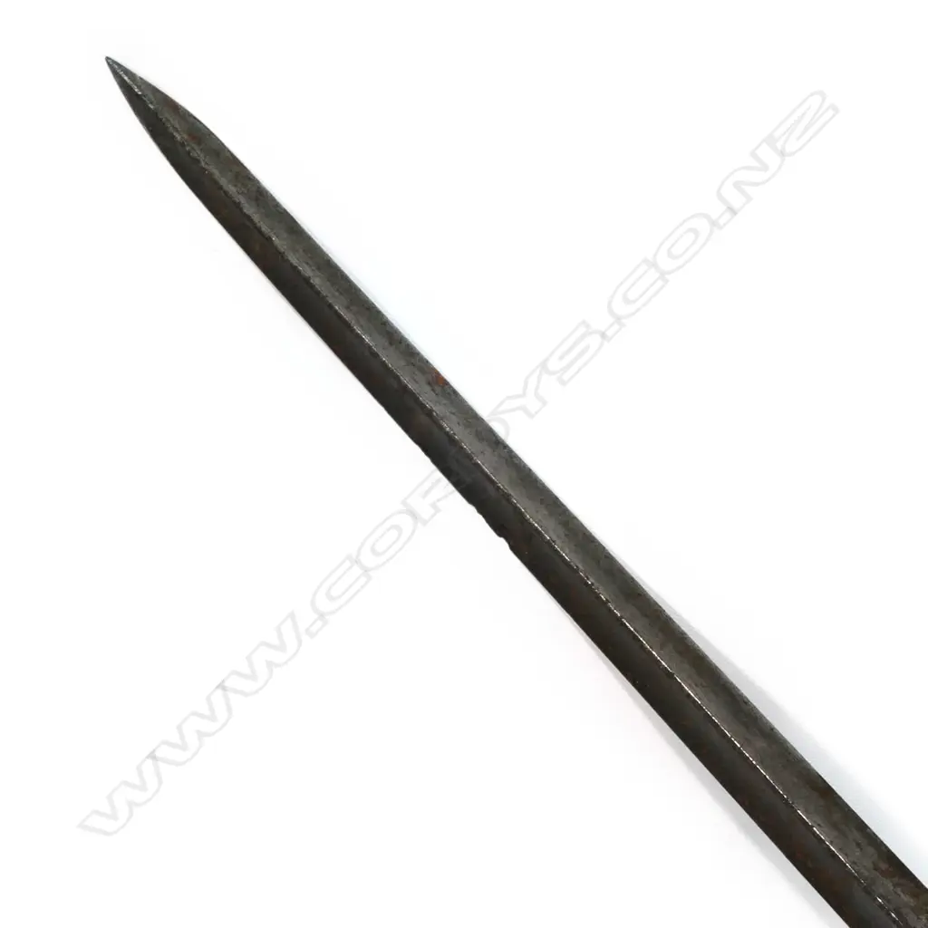 A British Pattern 1895 socket bayonet for use on the .303 calibre M1895 Martini-Enfield rifle Image 1++