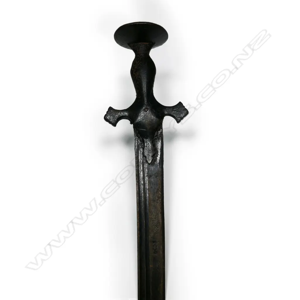 An Indian tulwar Image 1++