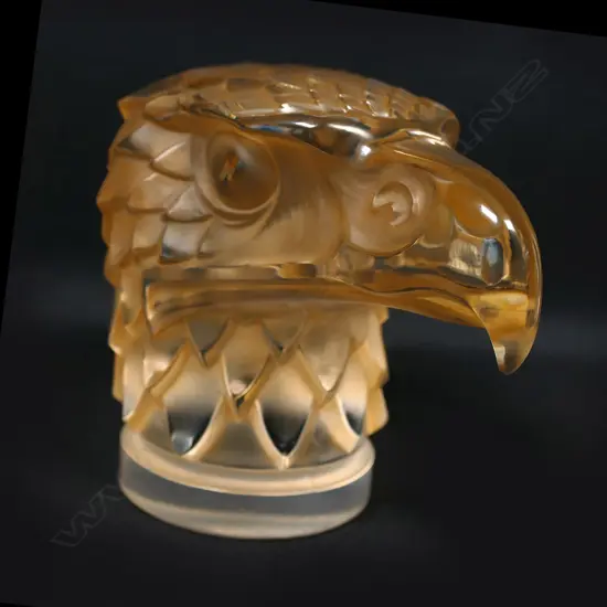 A 'Tête D'Aigle' (Eagle's Head) paper weight signed R Lalique, France