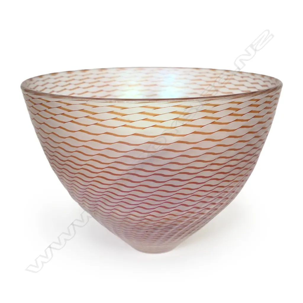 A (Kosta Boda) Bertil Vallien Art Glass iridescent bowl, Image 1++