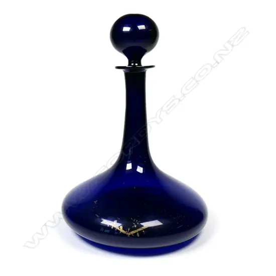 A Georgian Bristol blue ship's decanter,