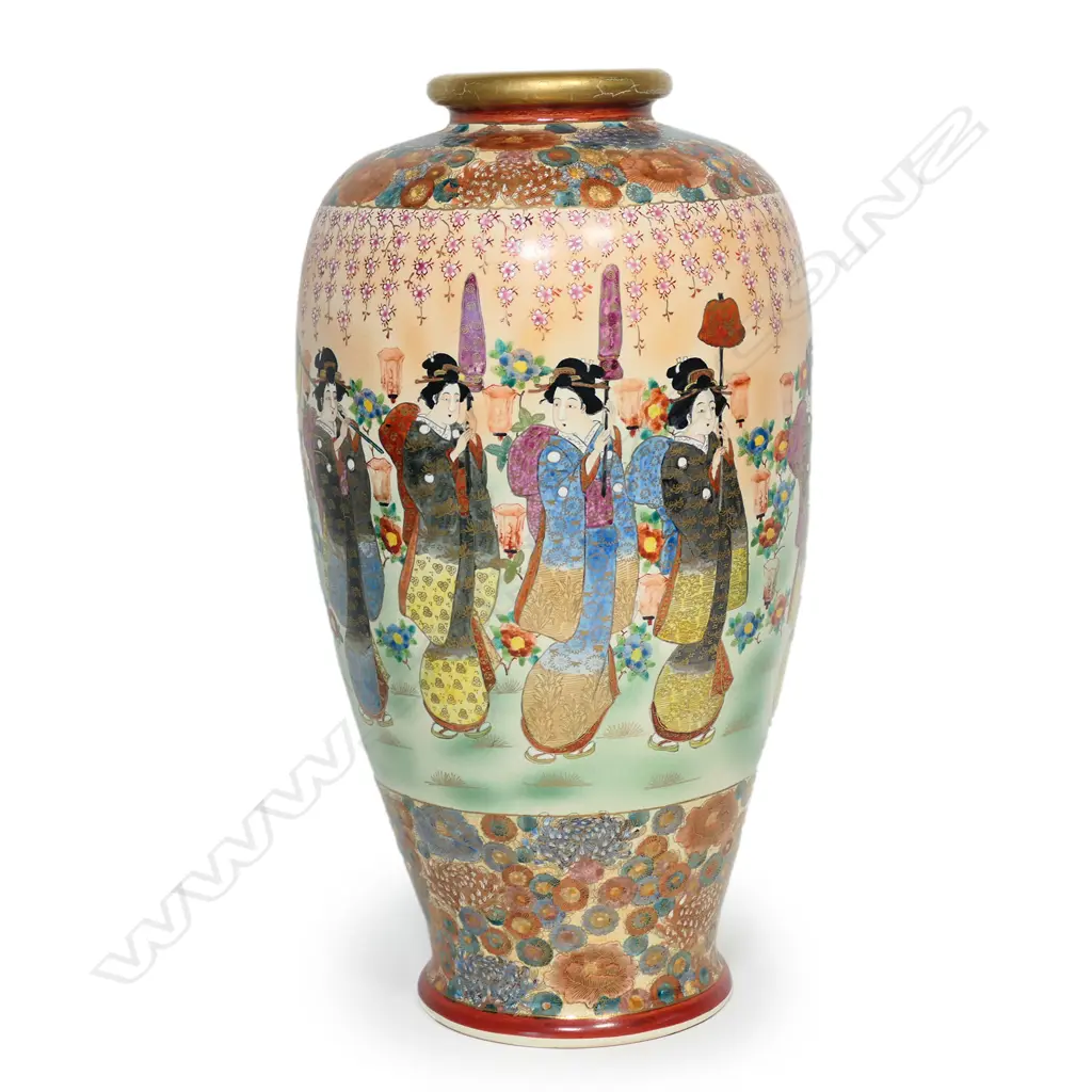 An early 20thC Japanese large Satsuma vase, Image 1++