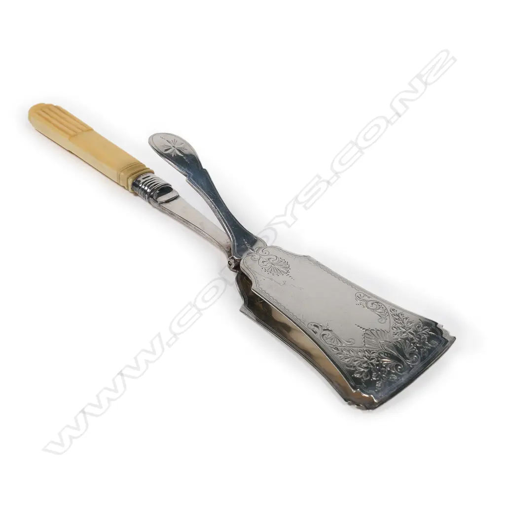 A pair of late Victorian silver plate and ivory asparagus tongs, Image 1++