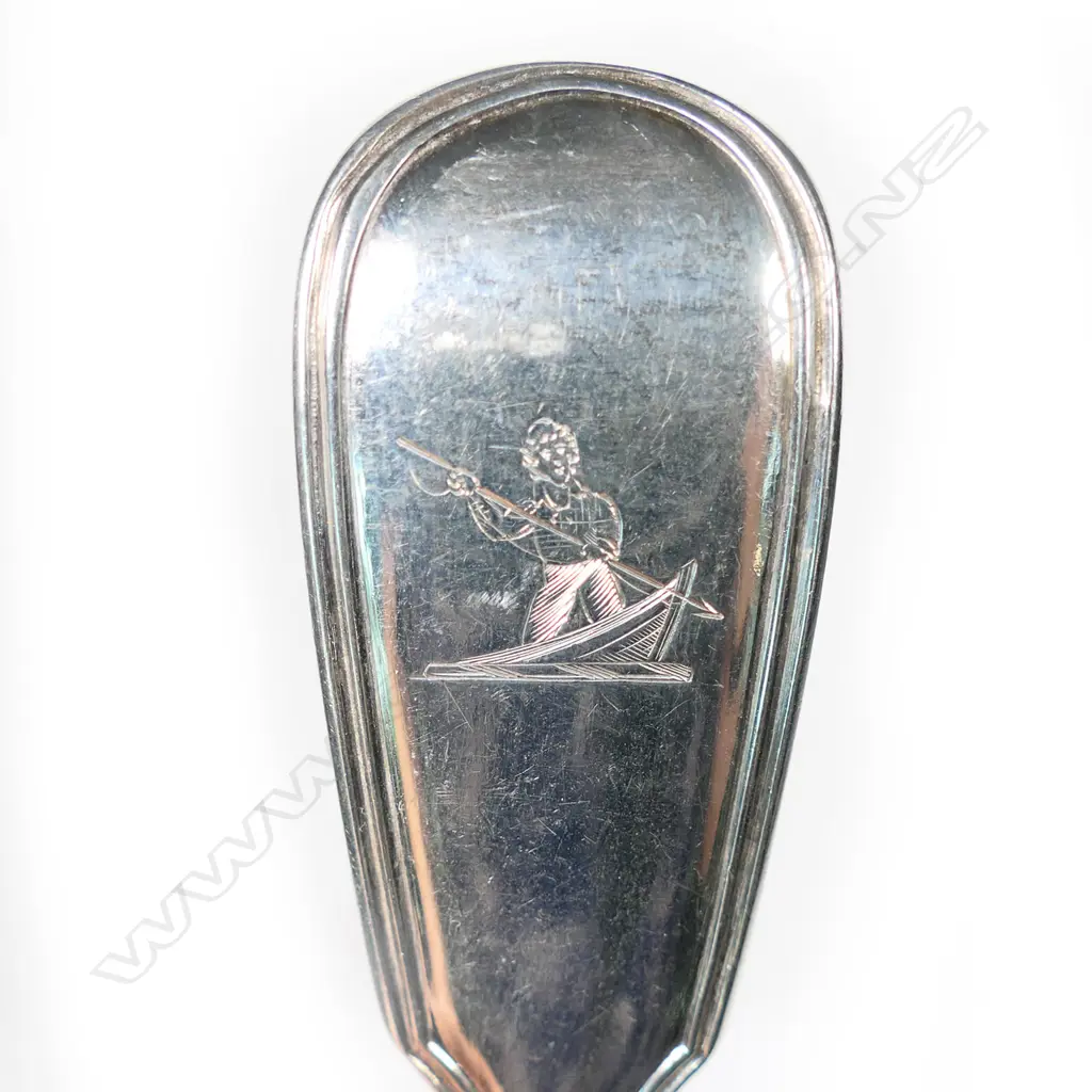 Seven 19thC silver fiddle and thread pattern tablespoons, Image 1++